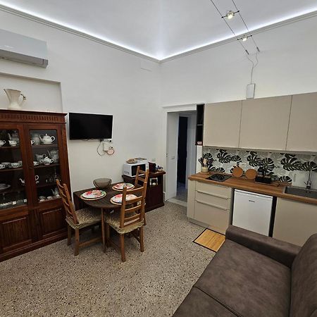 Grey House Apartments Catane Extérieur photo