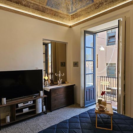 Grey House Apartments Catane Extérieur photo