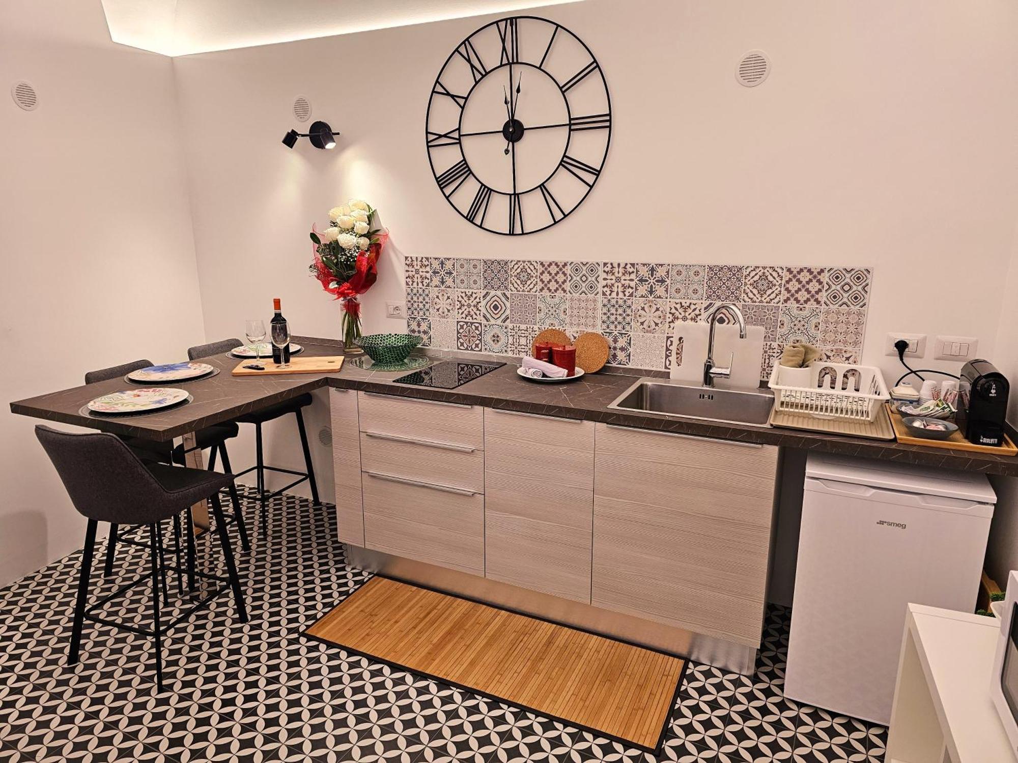Grey House Apartments Catane Extérieur photo