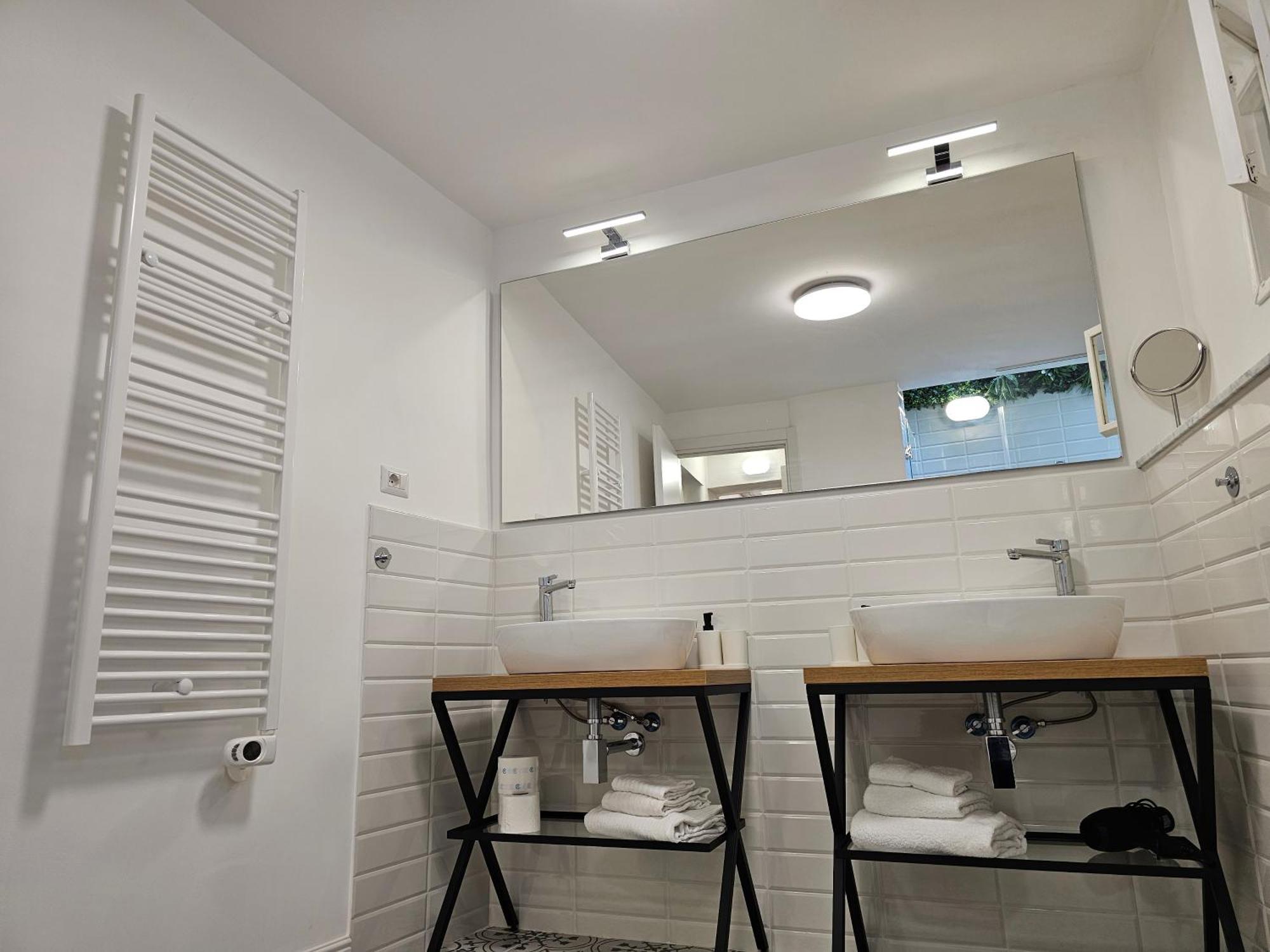 Grey House Apartments Catane Extérieur photo